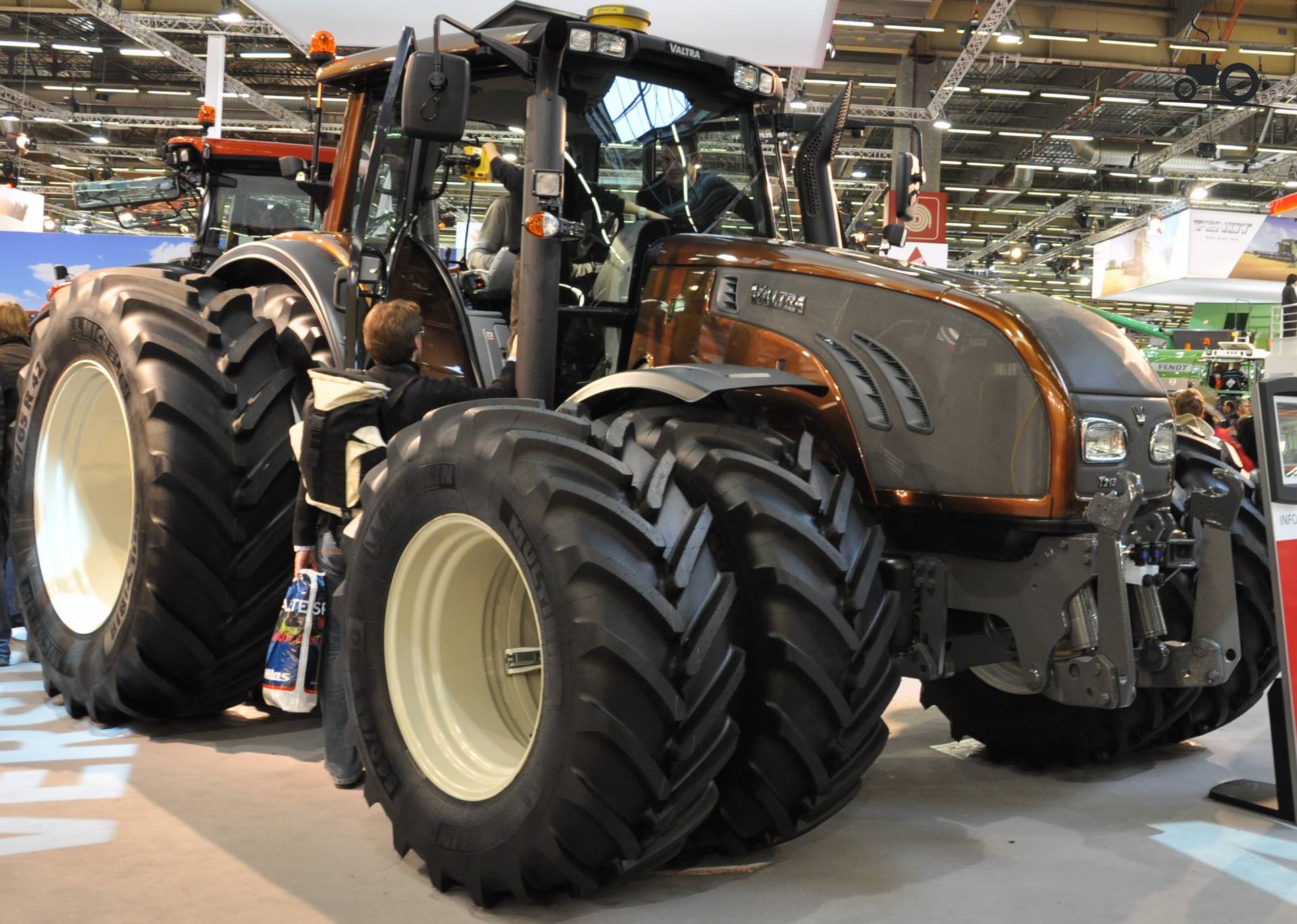 Foto Valtra T213 #454824