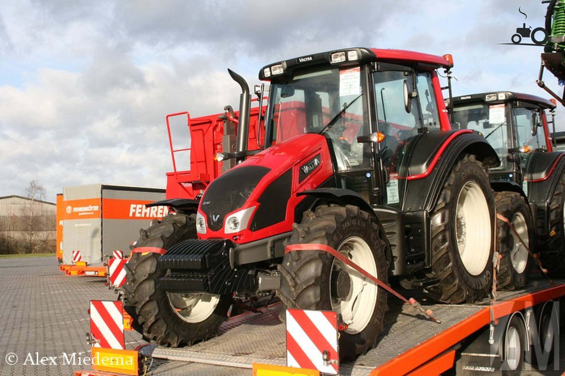 Valtra N103 Fanclub - Technische Daten, Fotos, Bewertungen & Forum