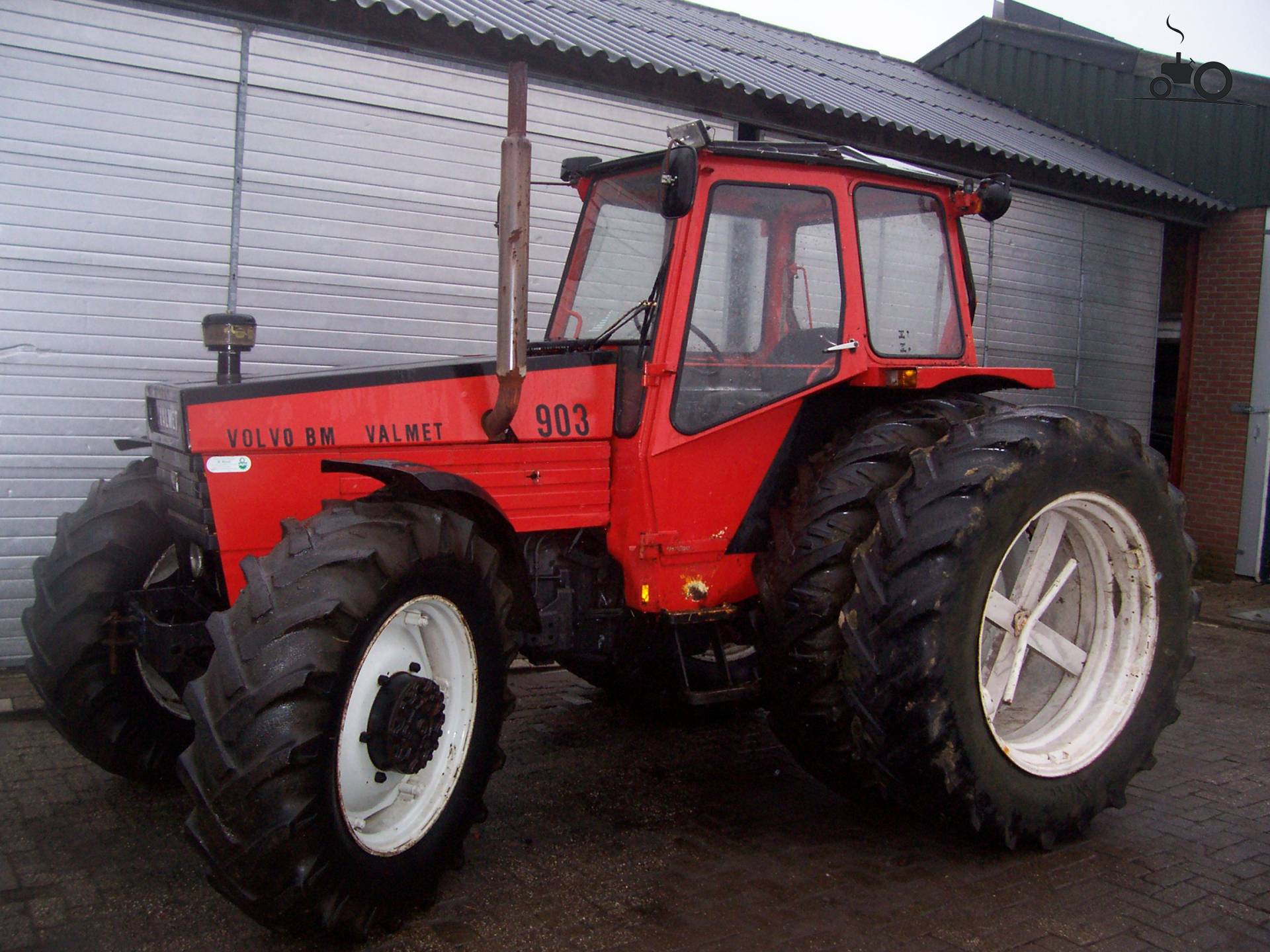 Volvo BM 703 Fanclub - Technische Daten, Fotos, Bewertungen & Forum