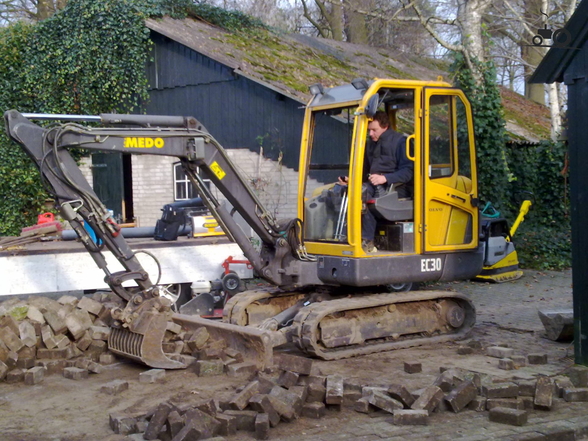Volvo EC 30 Fanclub - Technische Daten, Fotos, Bewertungen & Forum