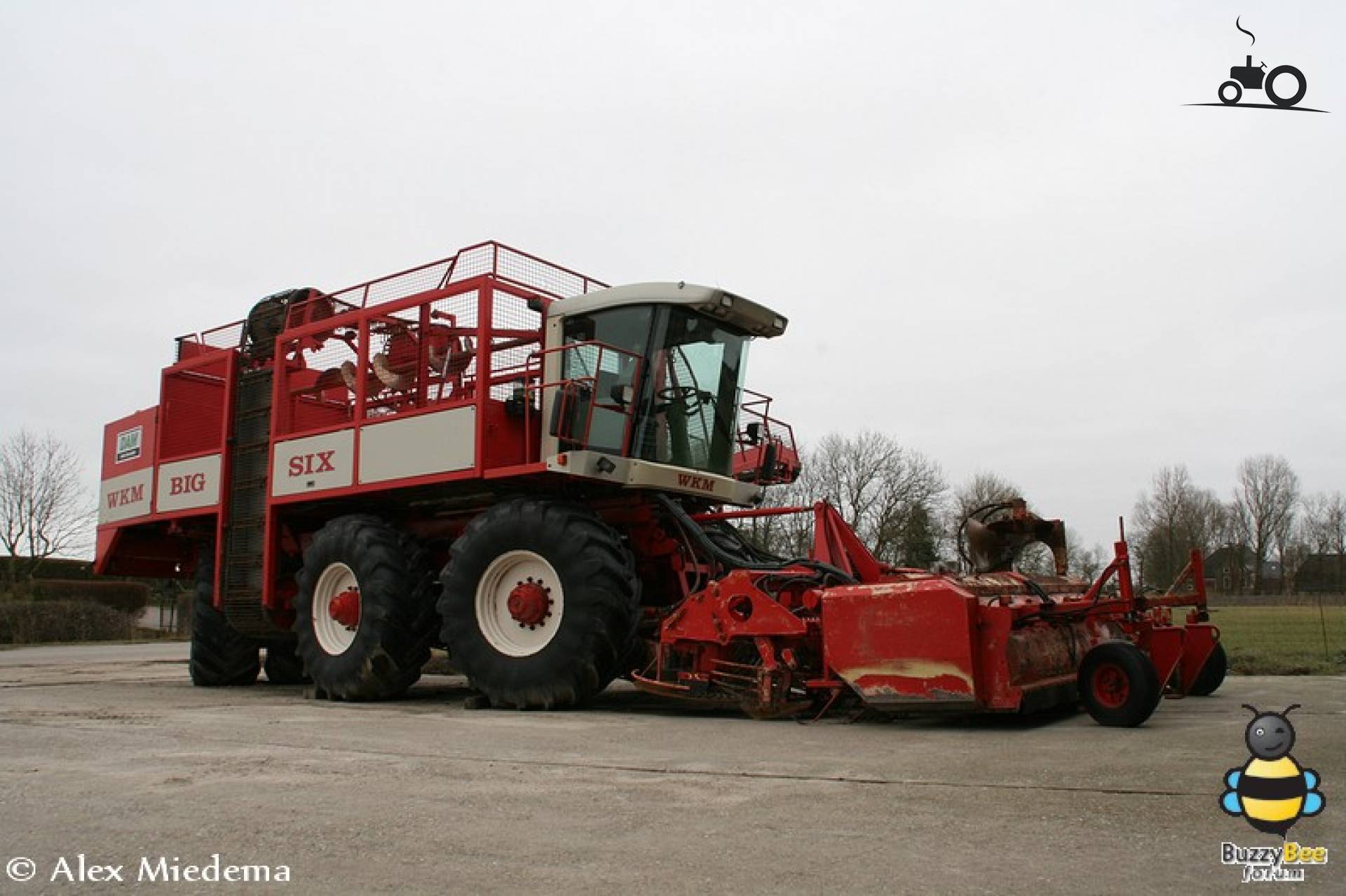 Foto WKM Big Six #808667