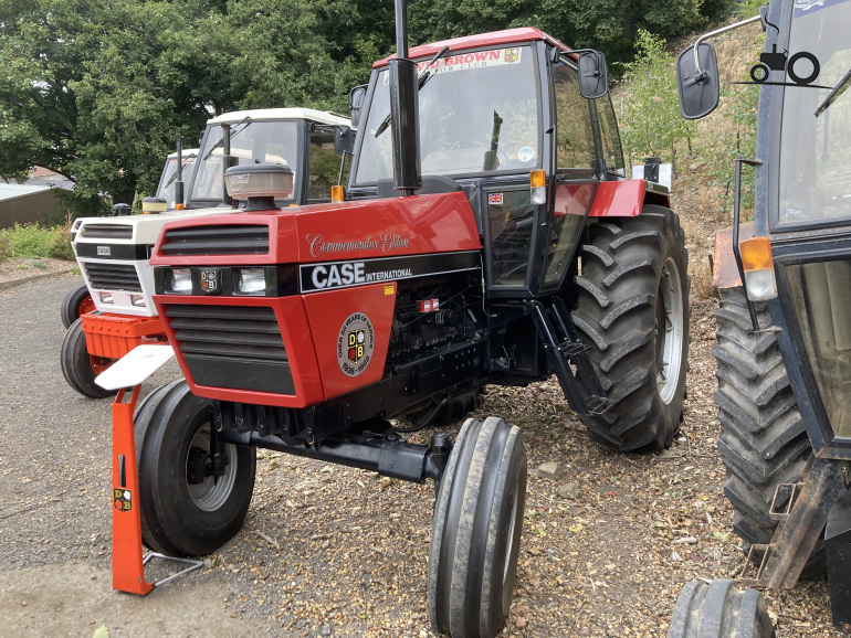 Foto Case International 1594 1491868