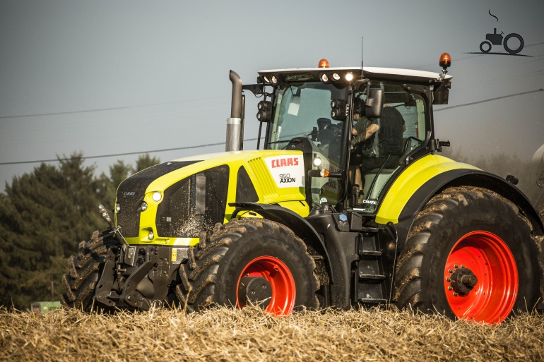 Foto Claas Axion 950 930156