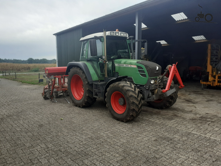 Foto Fendt 312 Vario #1490868