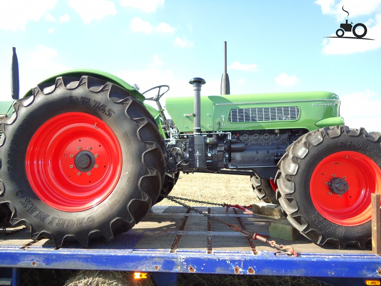 Foto Fendt Favorit 4 402690