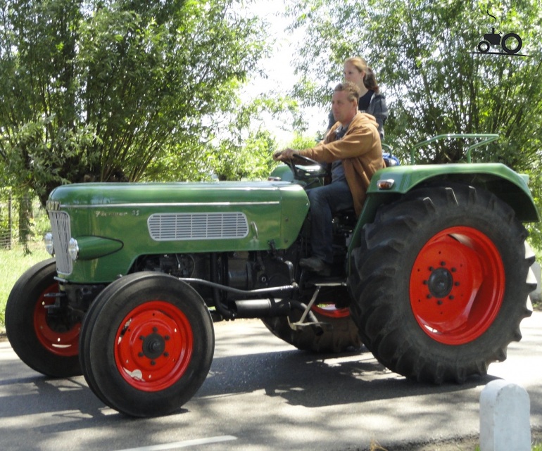 Foto Fendt Farmer 3 S 498163 3168