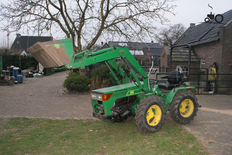 Ferrari 95 - France - Tracteur image #959038