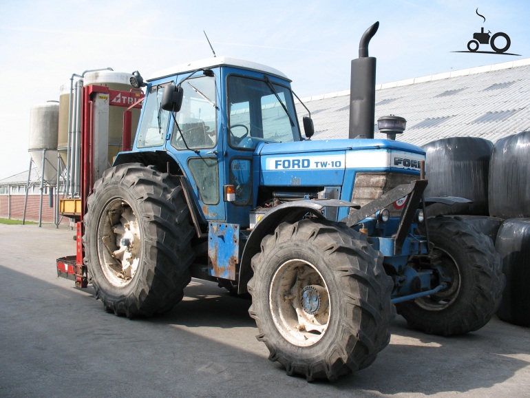 Ford TW 10 France Tracteur Image 122968