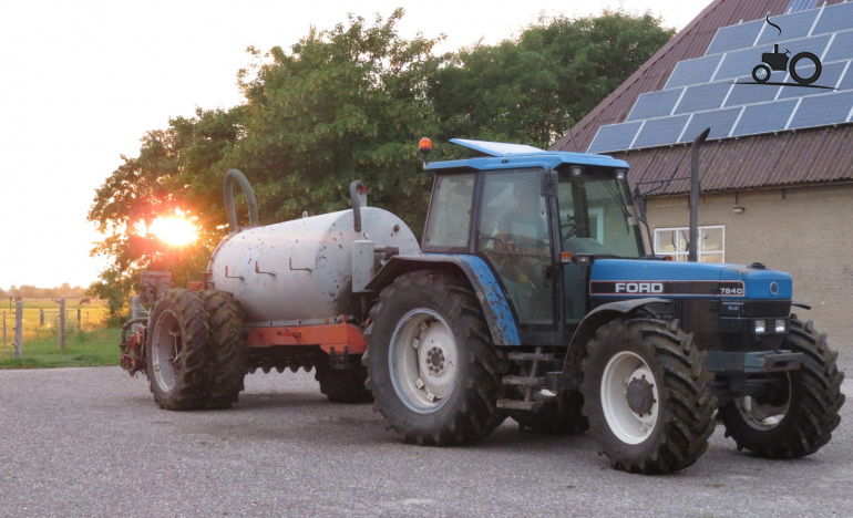 Foto Ford 7840 #1487354