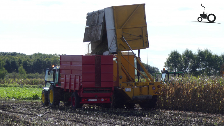 Foto Hesston Field Queen 7655 #1491588