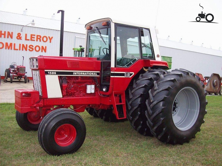 international-1586-united-kingdom-tractor-picture-355392