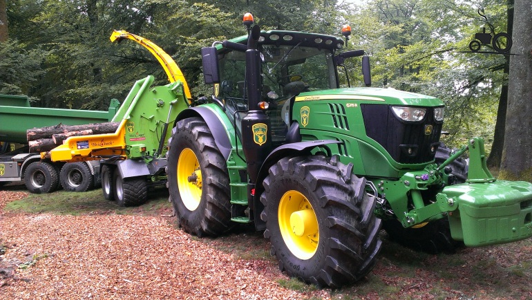 Foto John Deere 6215R #1179926