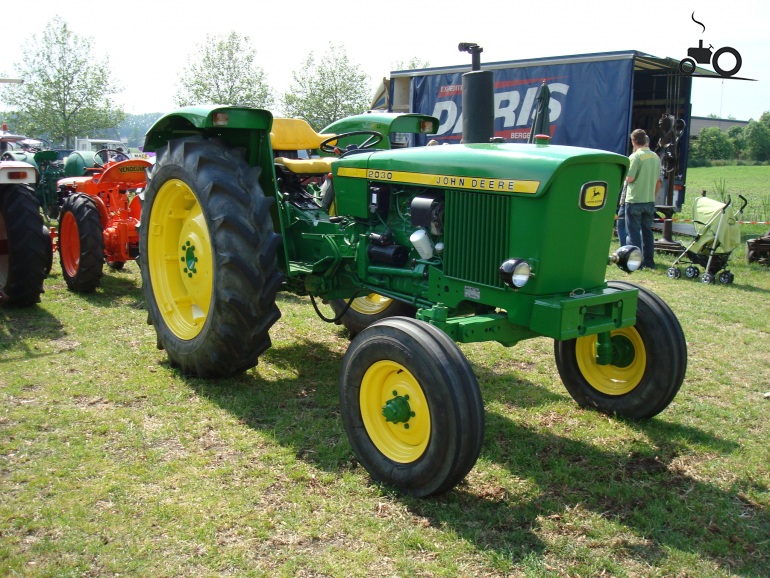 Foto John Deere 2030 #365345