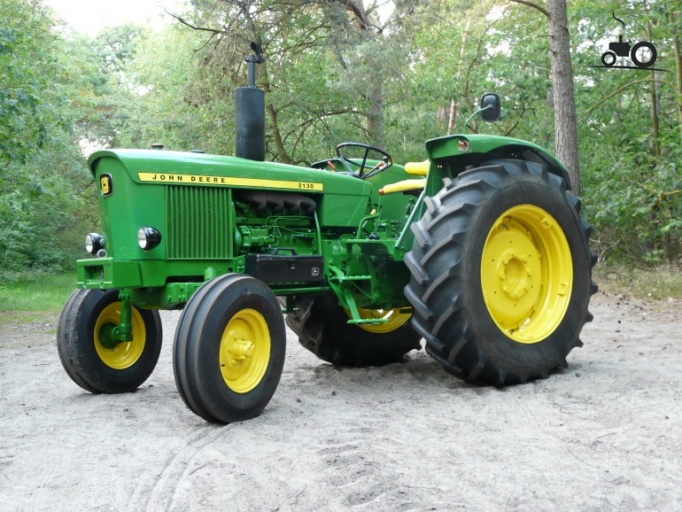 john-deere-2130-france-tracteur-image-503661