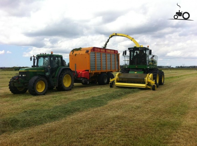 John Deere 7450i Prodrive sterreich Traktor Foto 688845