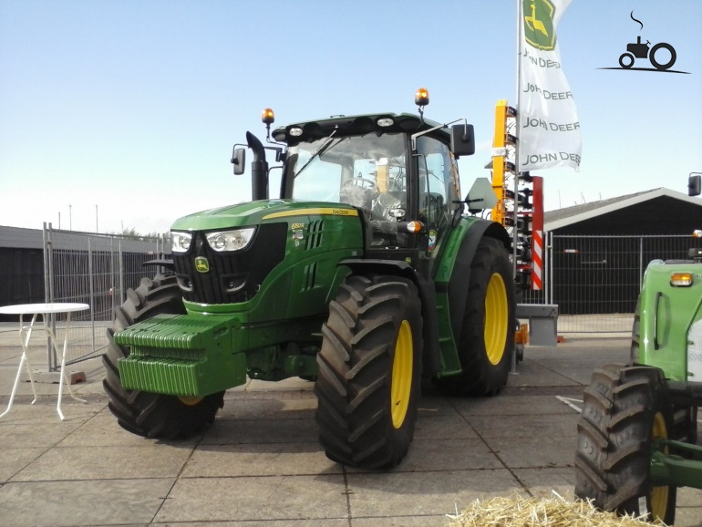 John Deere 6150R - United Kingdom - Tractor picture #689206