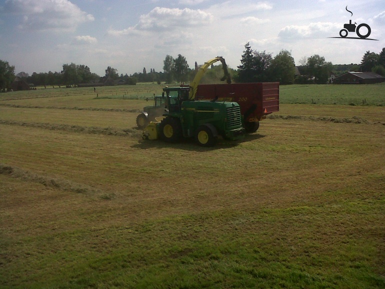 Foto John Deere 7450i Prodrive Van Firma Ten Voorde