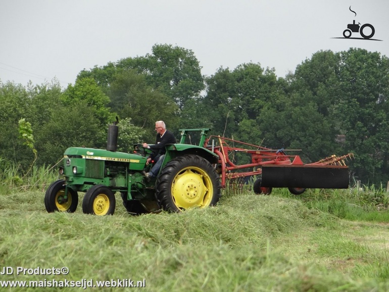 John Deere 1130 - United Kingdom - Tractor picture #920265