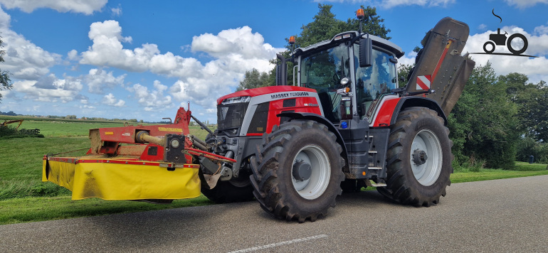 Foto Massey Ferguson S