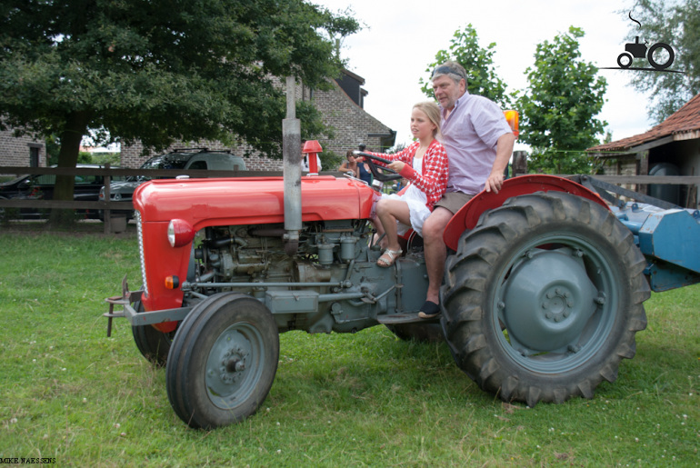 Foto Massey Ferguson X