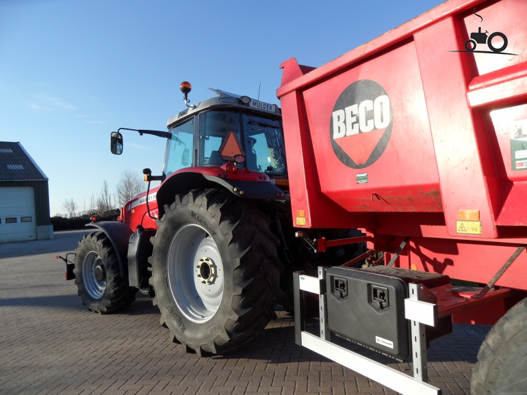 Foto Massey Ferguson Dyna Van Mulder Loonbedrijf