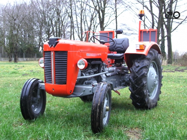 Foto Massey Ferguson 30 878759