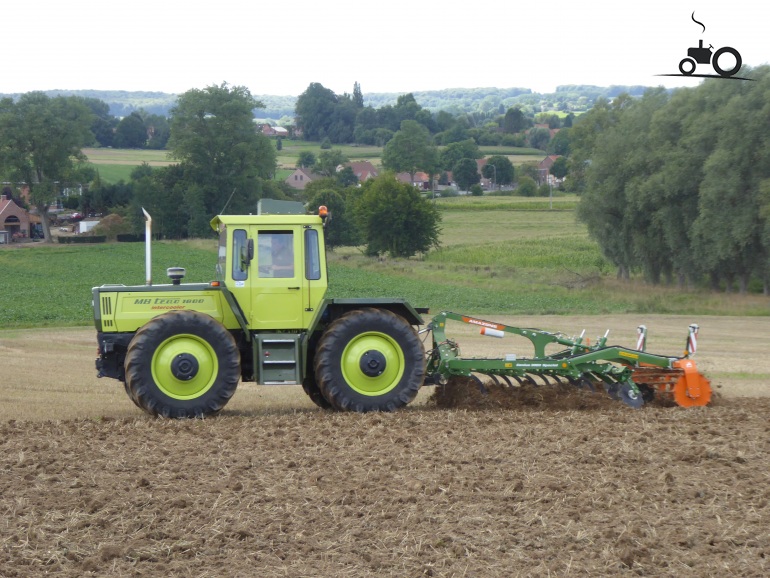 Unimog et MB Trac pour une utilisation agricole dans le monde  - Page 16 1184402-1800-mb-trac