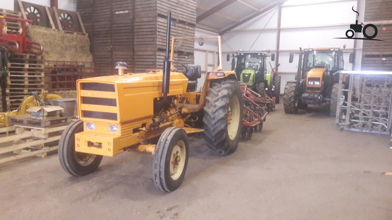 Foto Renault 96 #1225089