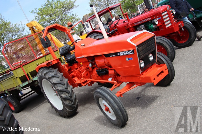 Foto Renault 56 #1469203