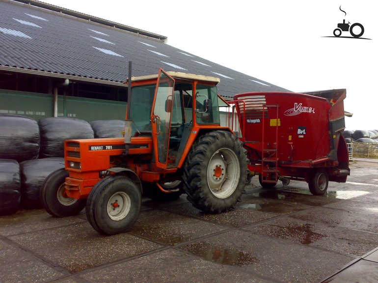 Renault 781 France Tracteur Image 205416