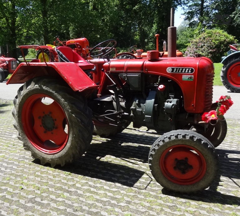 Steyr T84 Österreich Traktor Foto 652374 1521