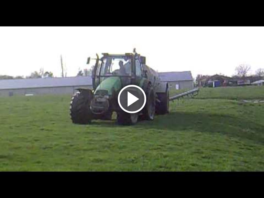 Wideo Deutz-Fahr Agrotron 106