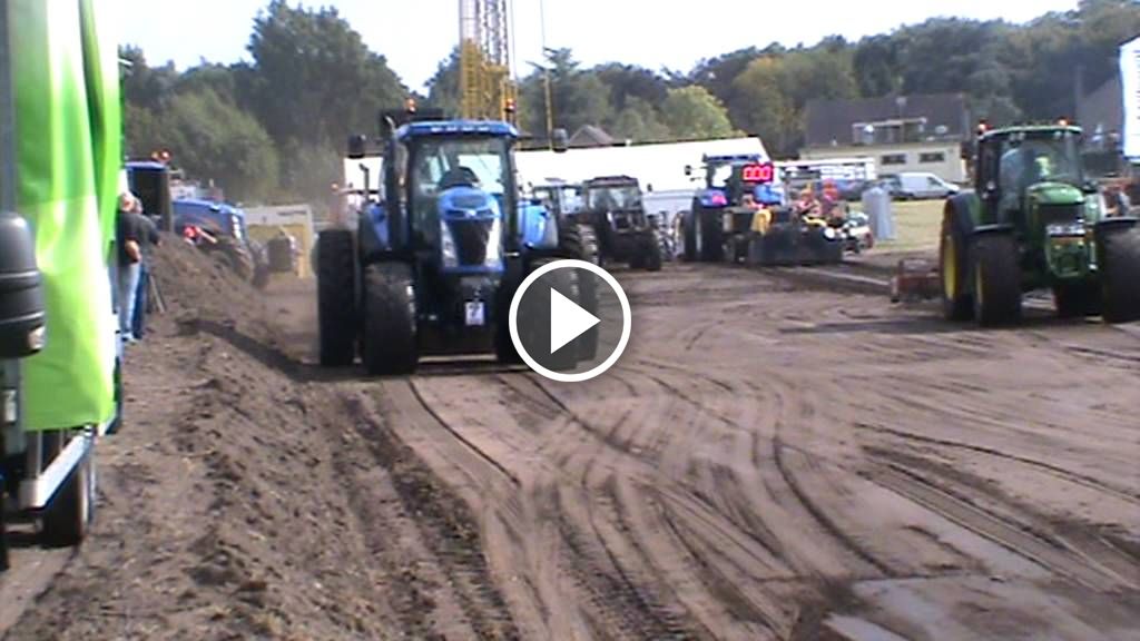 Wideo New Holland T 8030