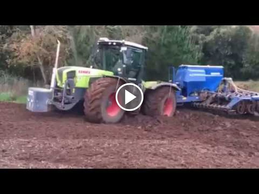 Video Claas Xerion 3800 VC