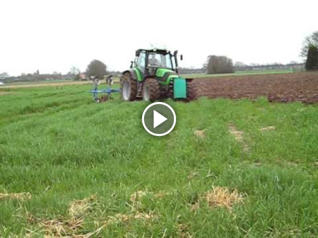 Vidéo Deutz-Fahr Agrotron 150