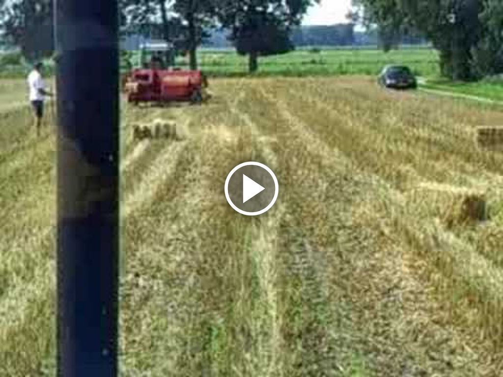 Video New Holland TS 100