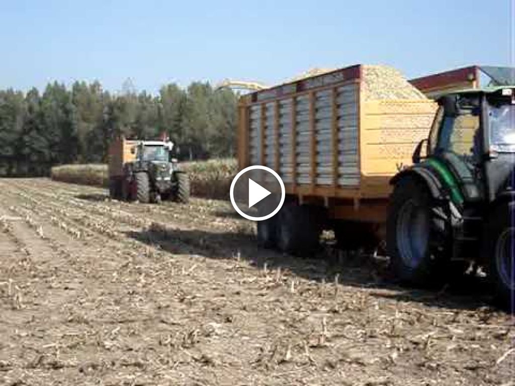 Videó Deutz-Fahr Agrotron 150