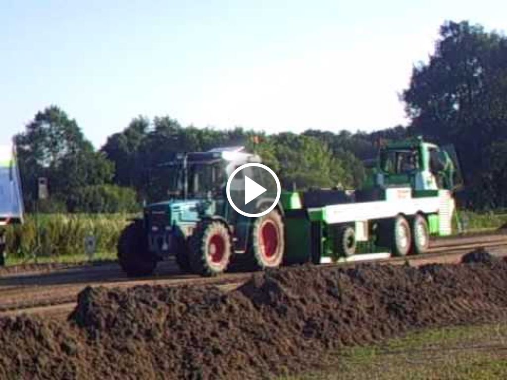 Video Fendt 308 Holland Farmer