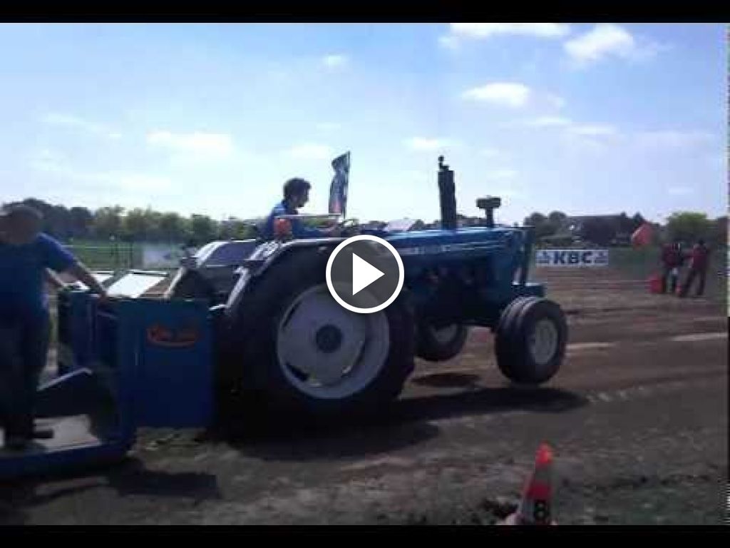 Wideo Ford 7600