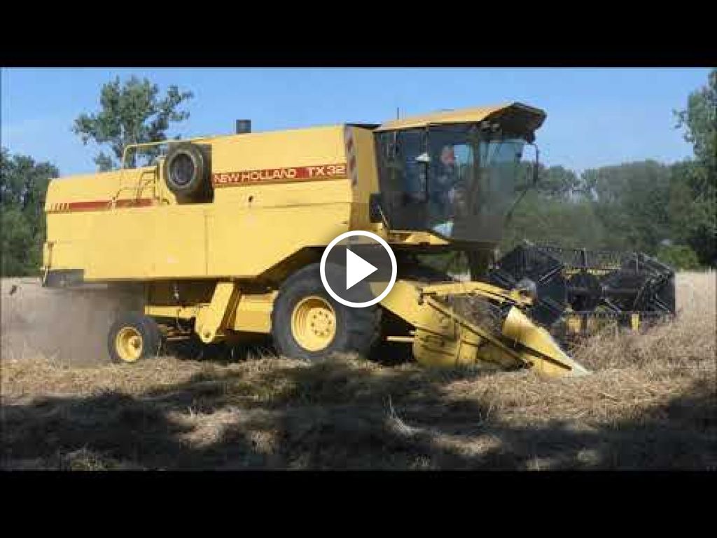 Wideo New Holland TX 32