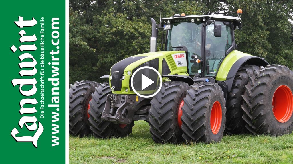 Wideo Claas Axion 900
