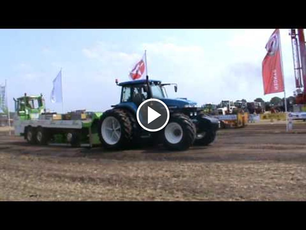 Wideo New Holland 8870