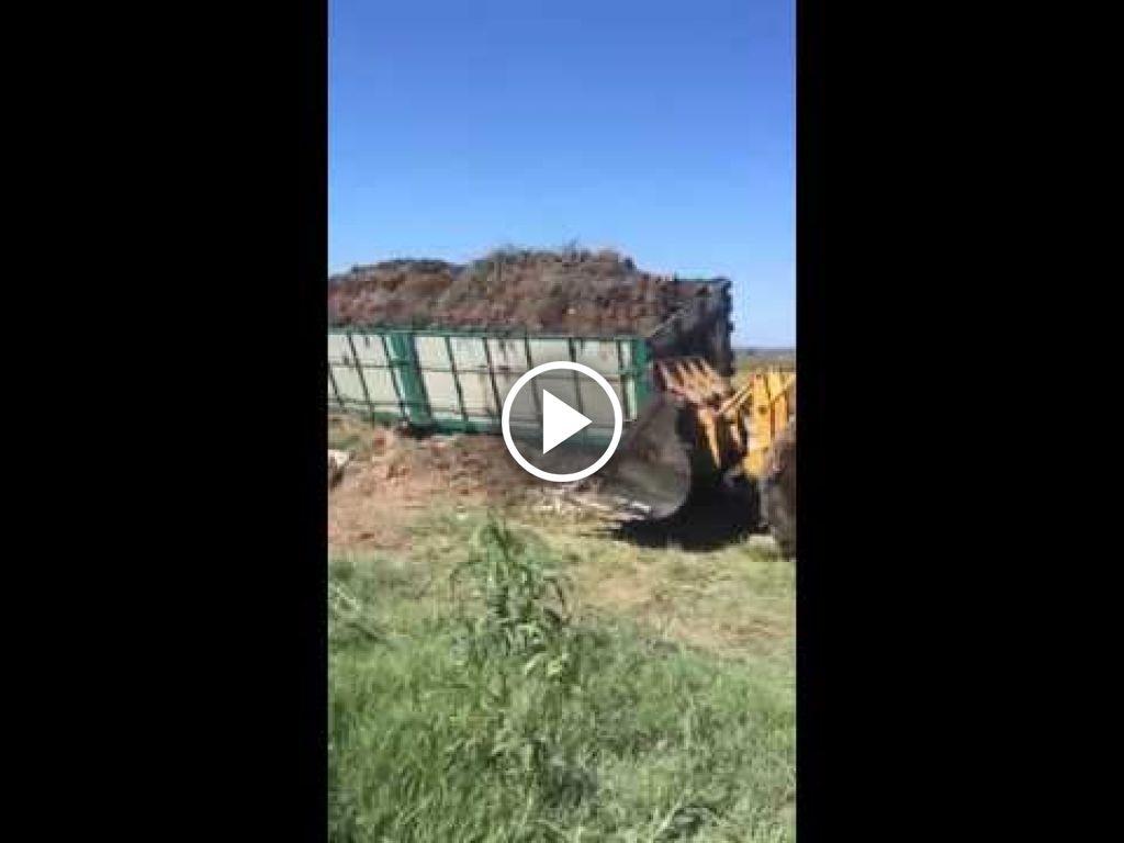 Videó Tractors Humor