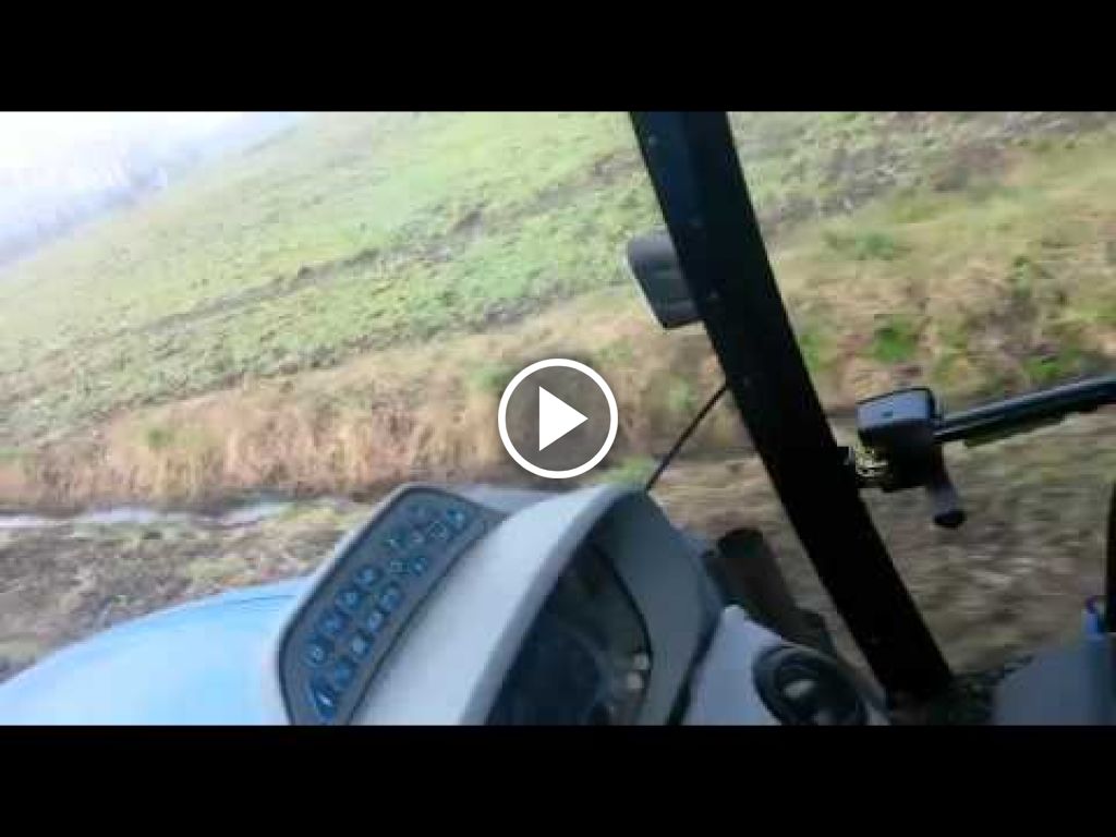 Wideo New Holland T 6060 Elite