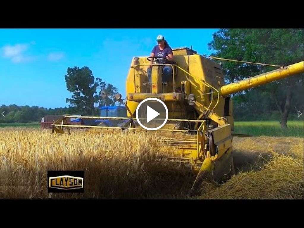 Wideo New Holland Clayson 133