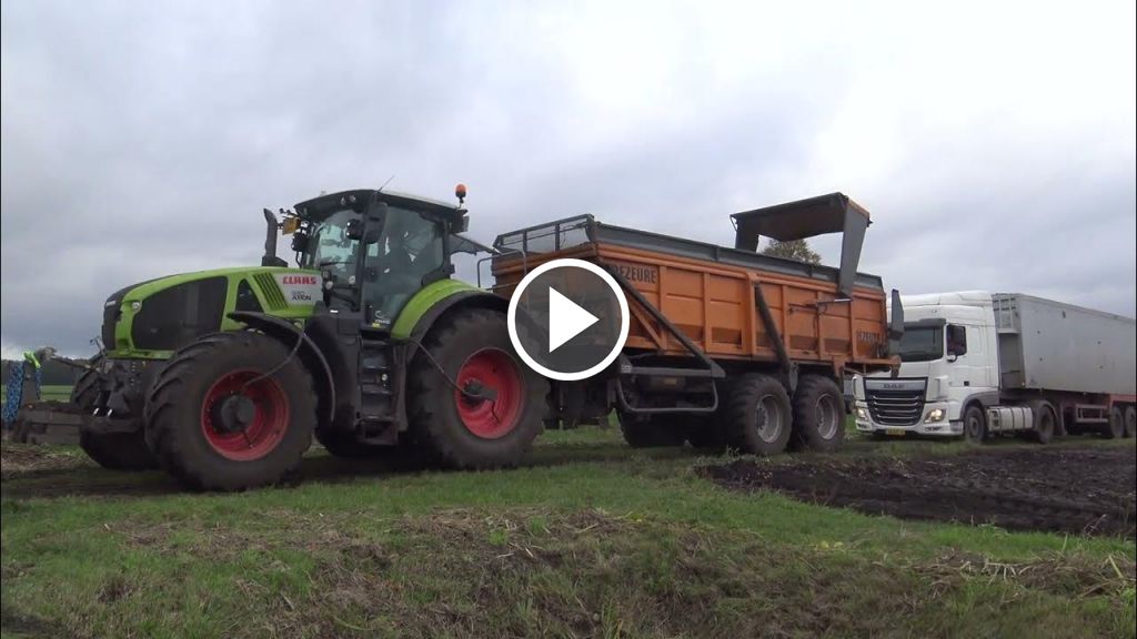 Wideo Claas Axion 930