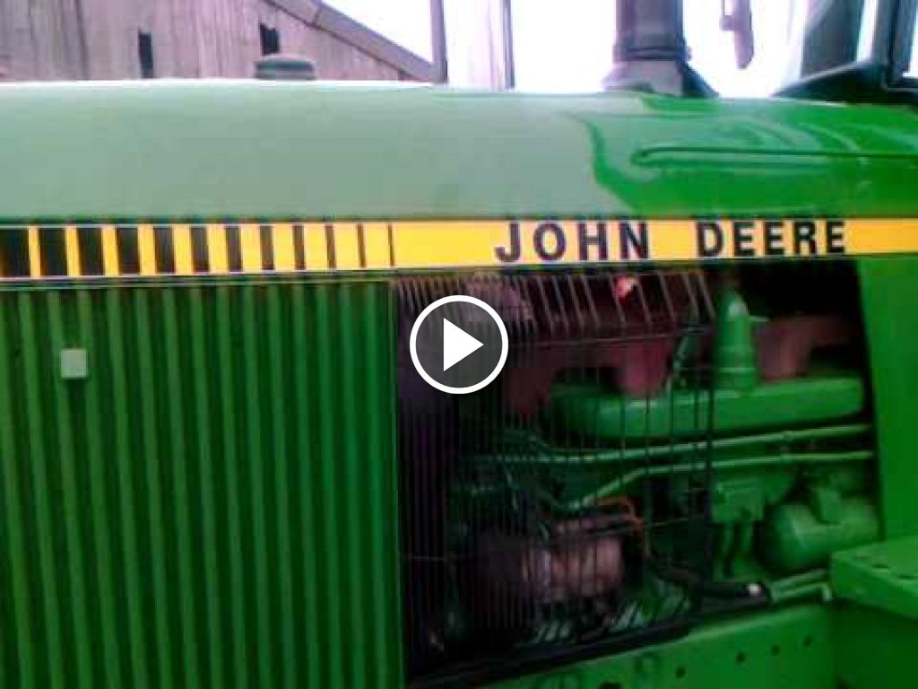 Video John Deere 4450