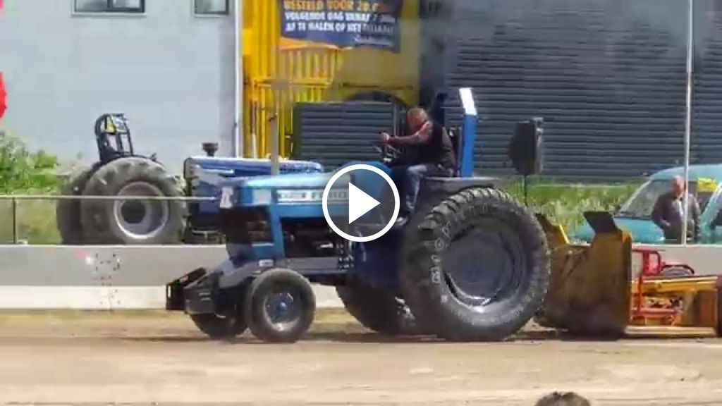 Video Ford 6700