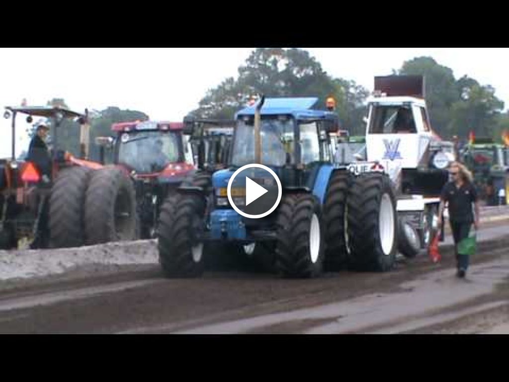 Wideo Ford 8240