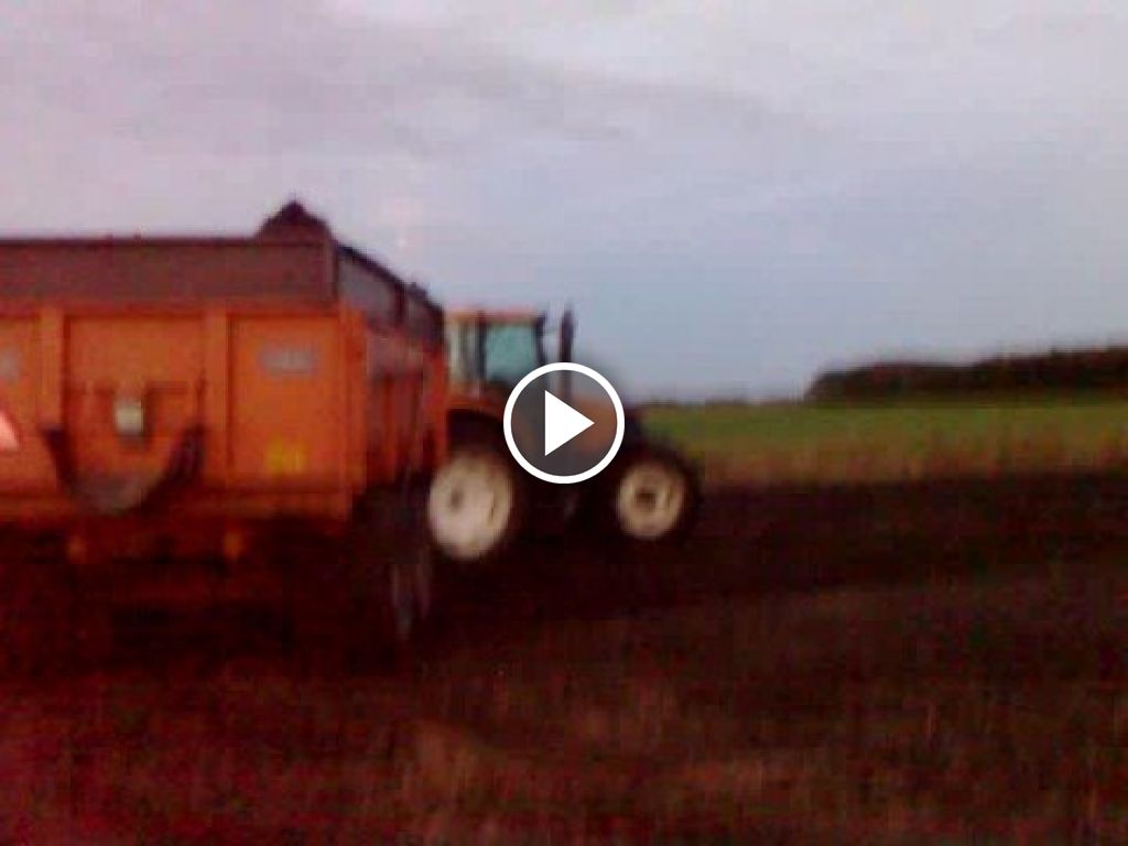 Video Renault Ares 640 RZ